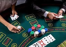 Crazy Time wheel interface showing betting options and odds